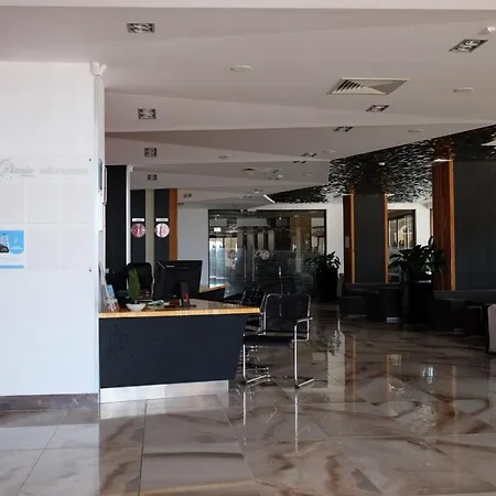 Moderne Nove Studio Pri Plazi Pre 2 Az 4 Osoby, Premier - Apartment