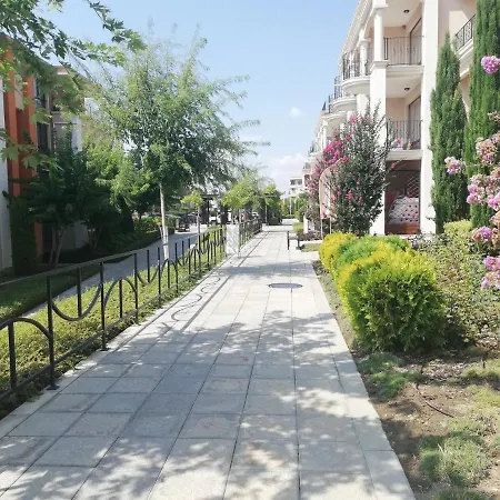 Moderne Nove Studio Pri Plazi Pre 2 Az 4 Osoby, Premier - Apartment